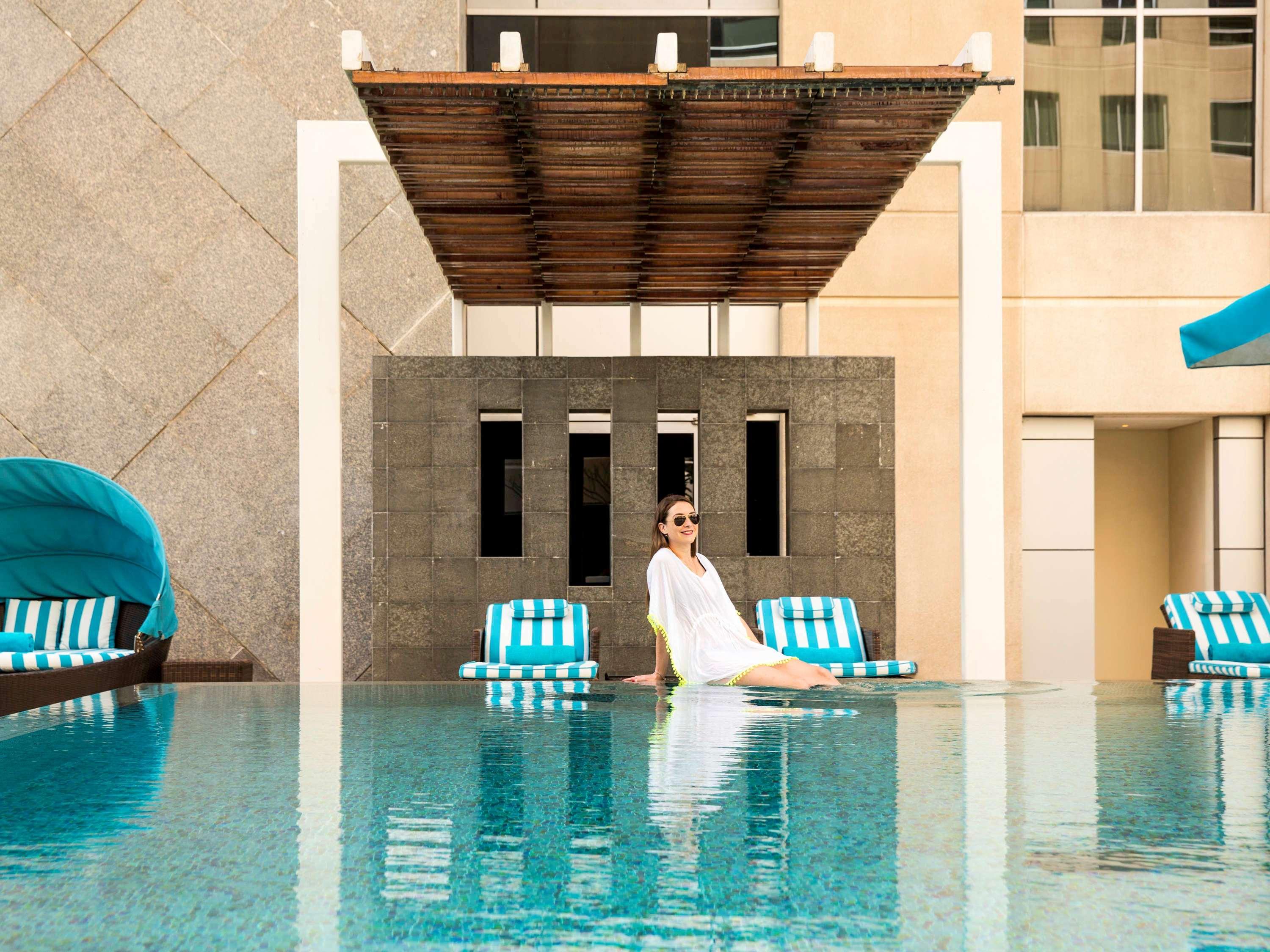 Novotel Deira Creekside Дубай Екстериор снимка